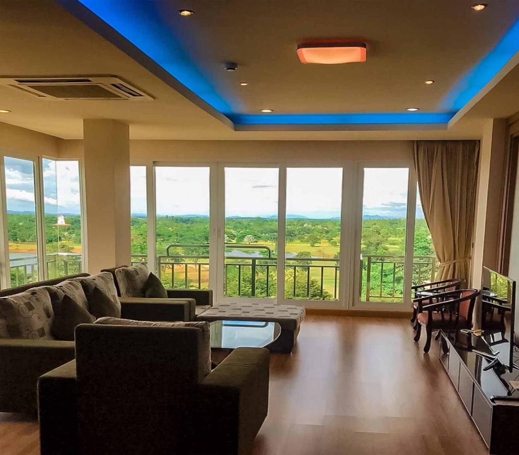 Happy City Golf & Resort Chiang Rai Extérieur photo