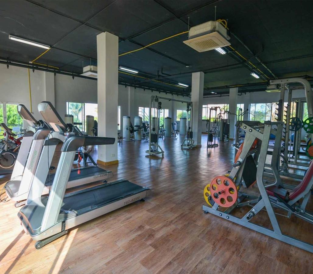 Happy City Golf & Resort Chiang Rai Extérieur photo
